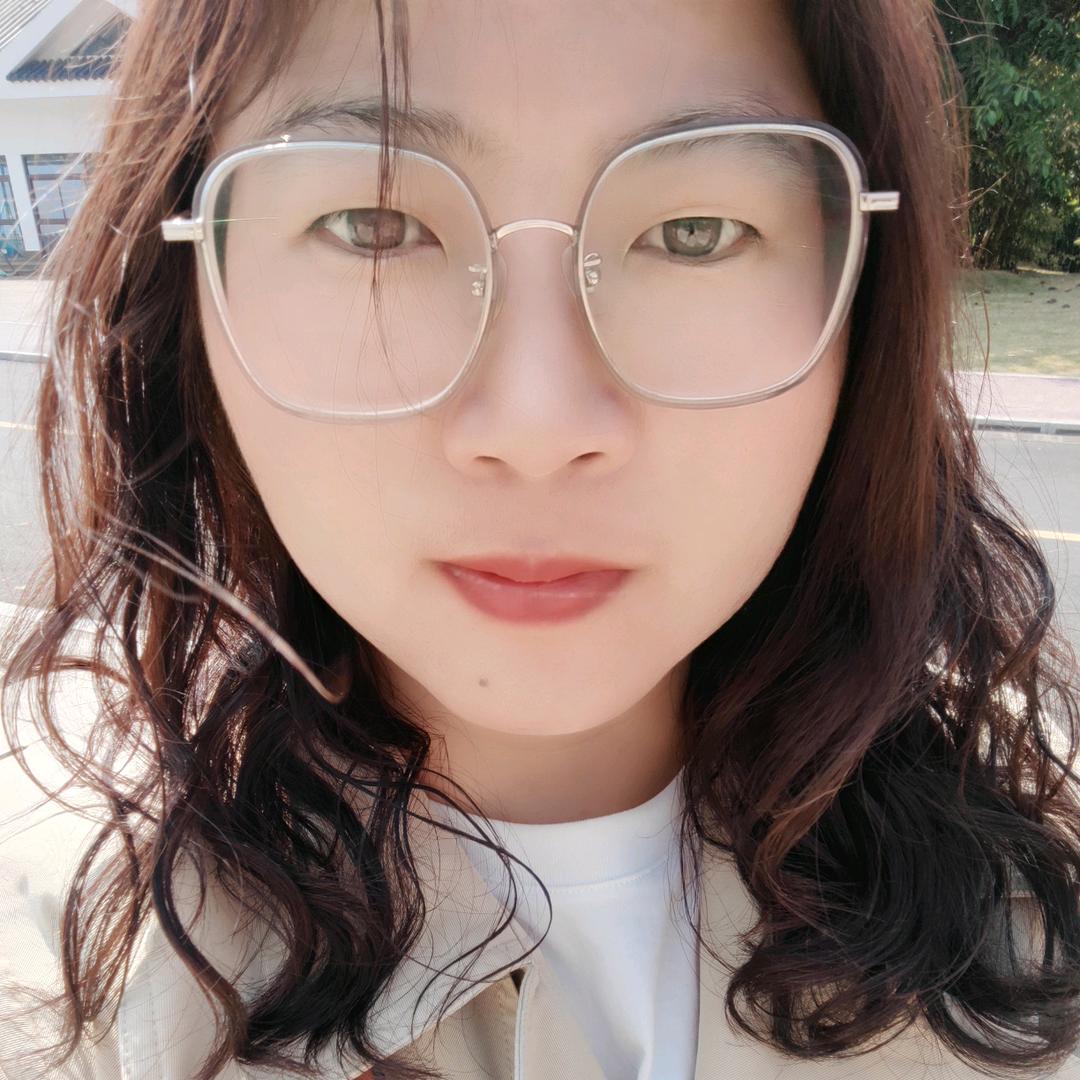 云朵像花儿一样
