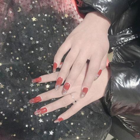 一陆相随.~和颜岳色