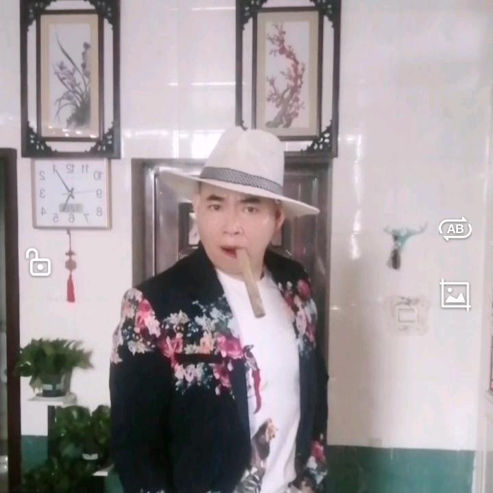 绵阳强哥