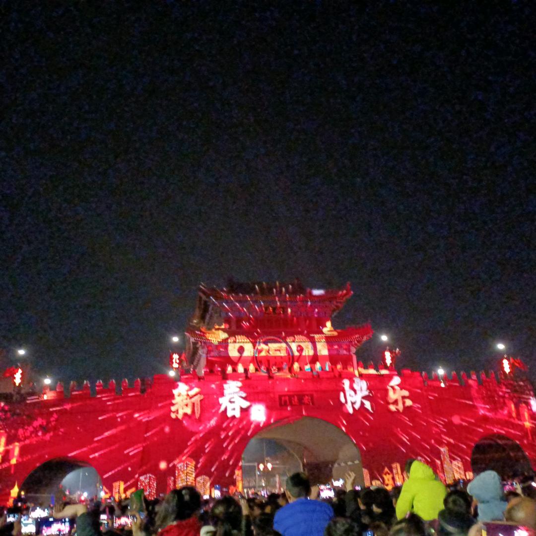 祥符区二朗庙高速口收小麦玉米