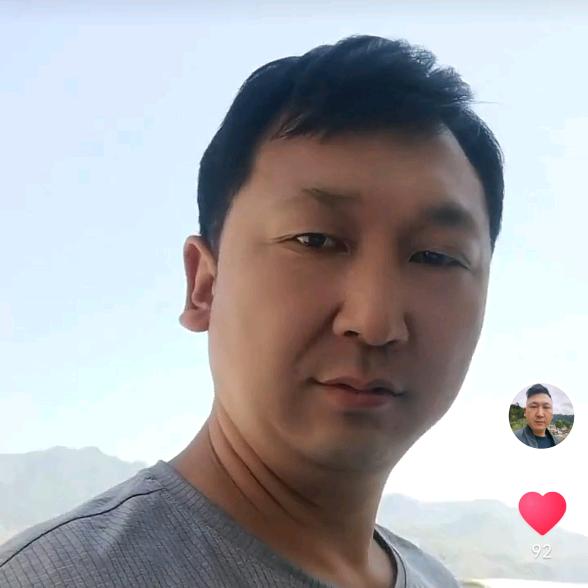✌(̿▀̿江边义哥 ̿▀̿ ̿)
