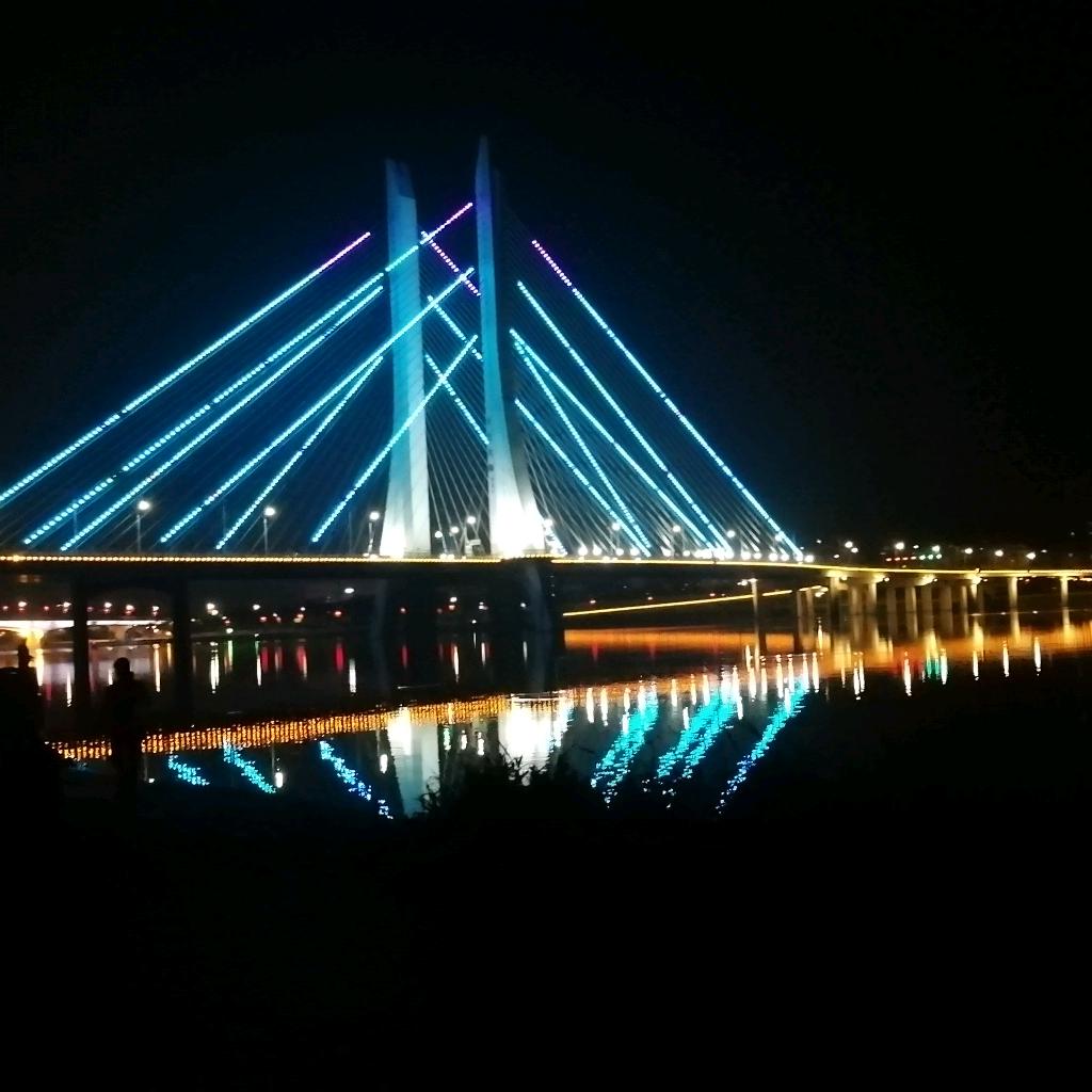 江城新旧货市场
