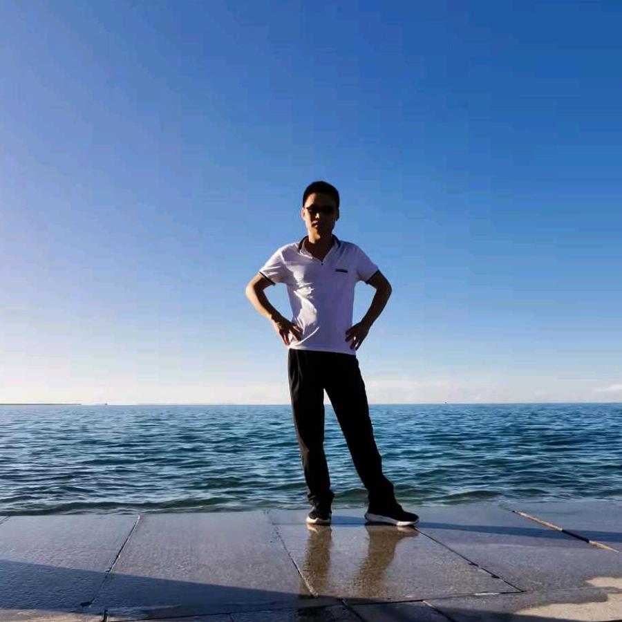 马艾由手抓餐饮