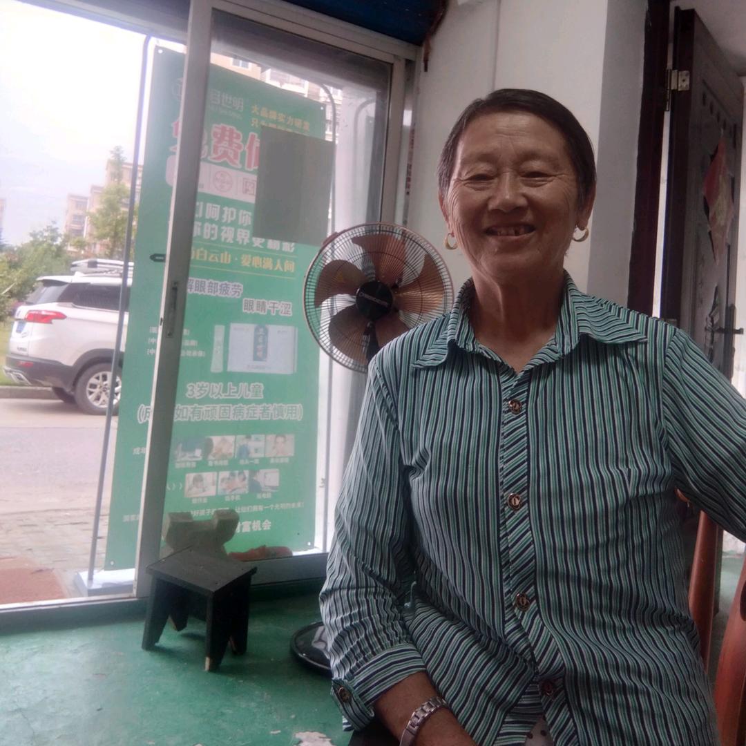 黄桂娟