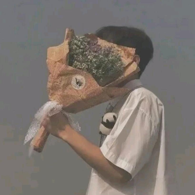 吃饱还饿的隔壁王友