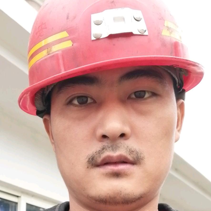 玻 璃 瓶