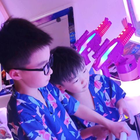 嫁给邻居家傻儿子