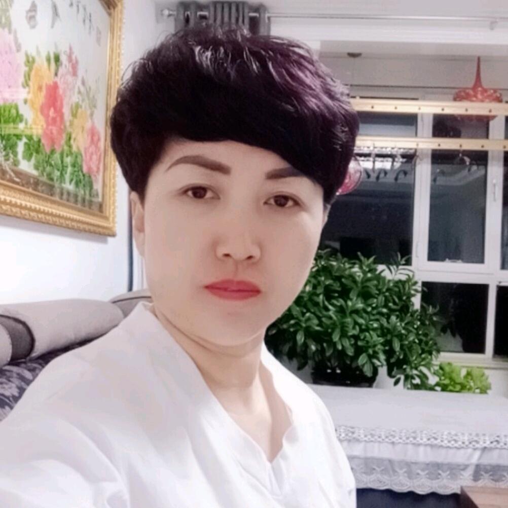 蒙古大营杨霞，