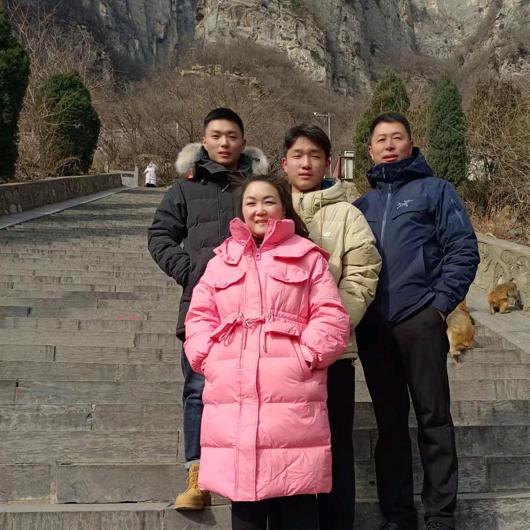 新沂远辉水泥制品十塑模具制造：马计朵