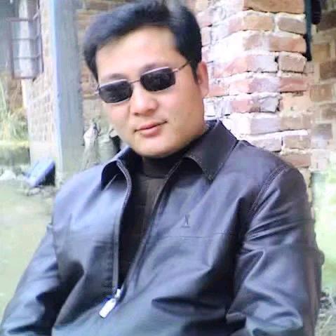 钟亮.鄱阳高空作业车.吊车.升降车.云梯