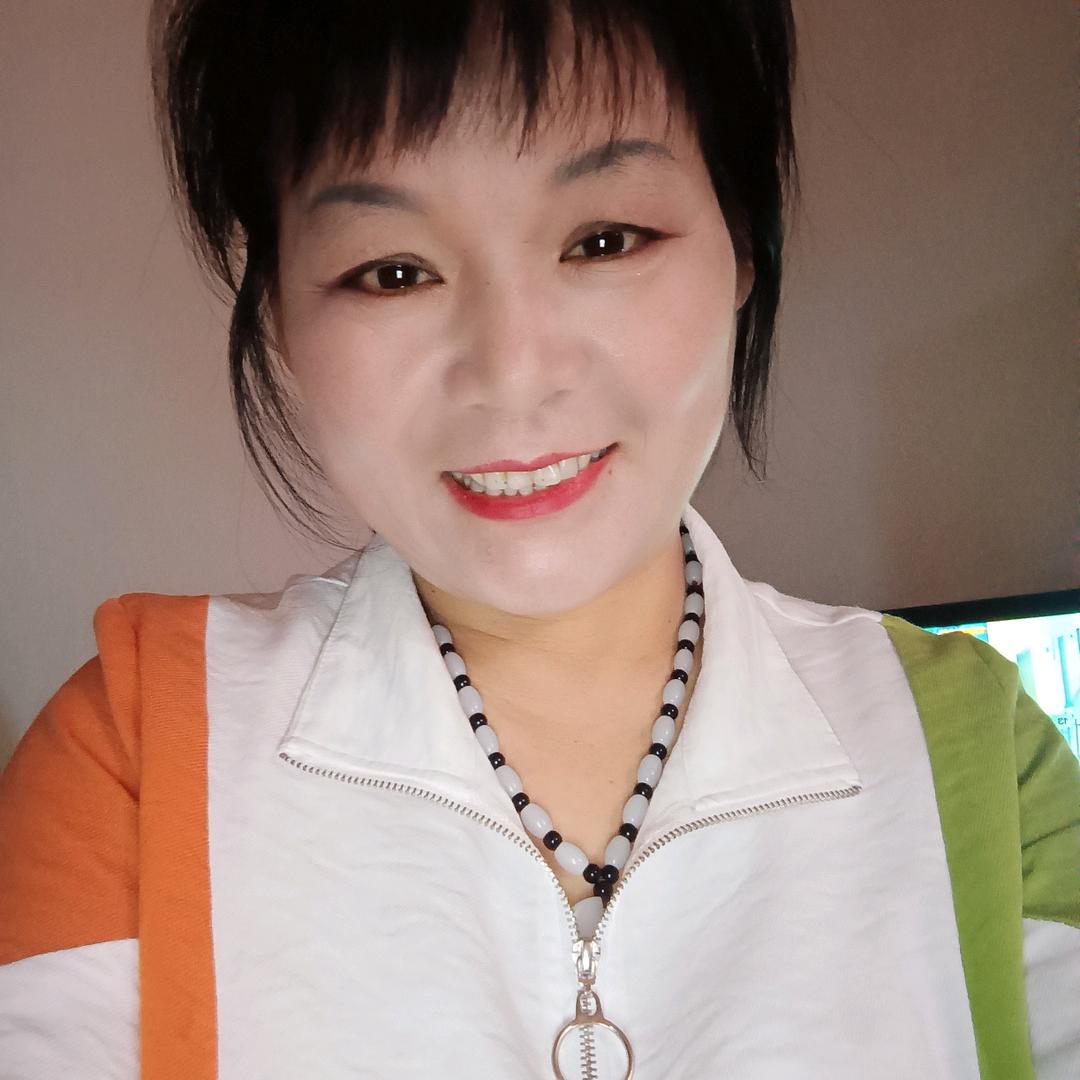 最开心的保姆阿姨
