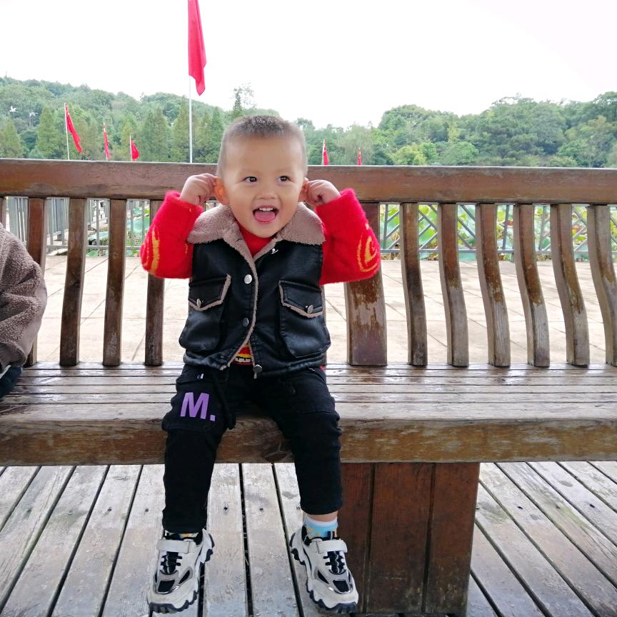 如愿如意～～～玲