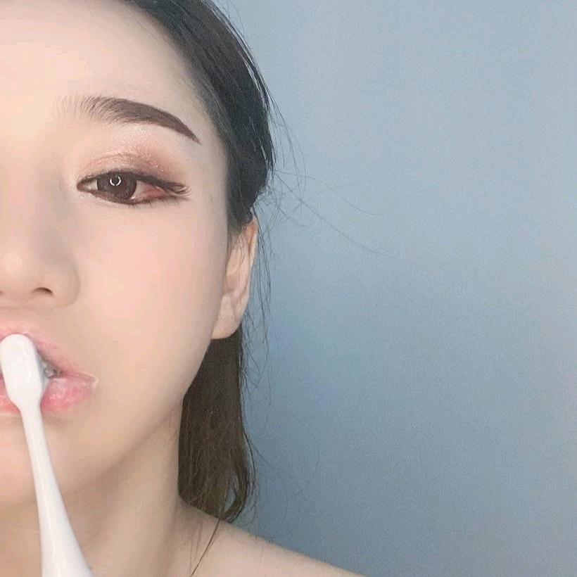 小樊小樊 多多包涵