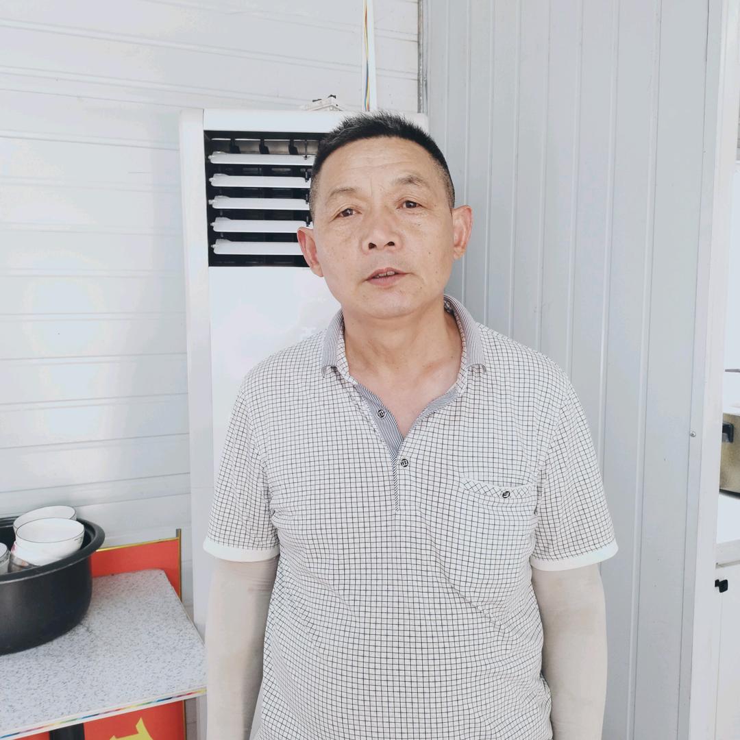孟怀佩