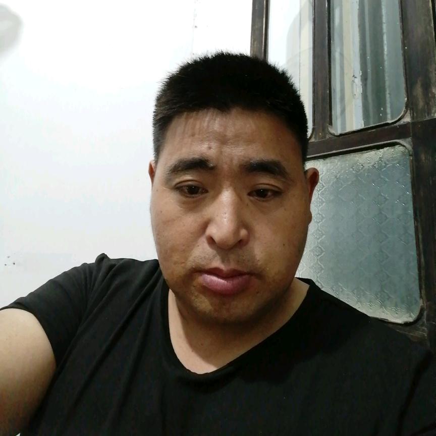 爱奇石人生活快乐