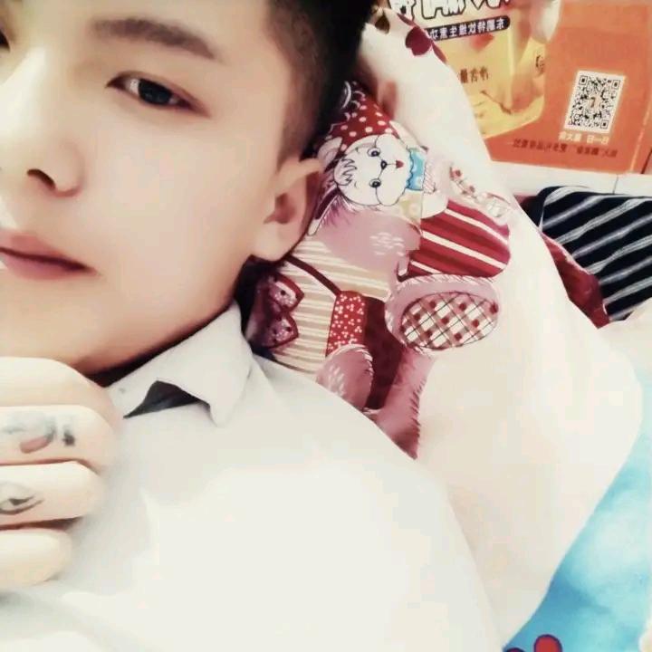 青春，，如梦😌😌😌