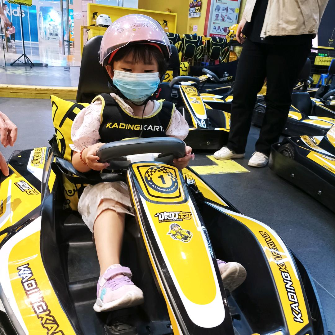 潇洒的白色巧克力