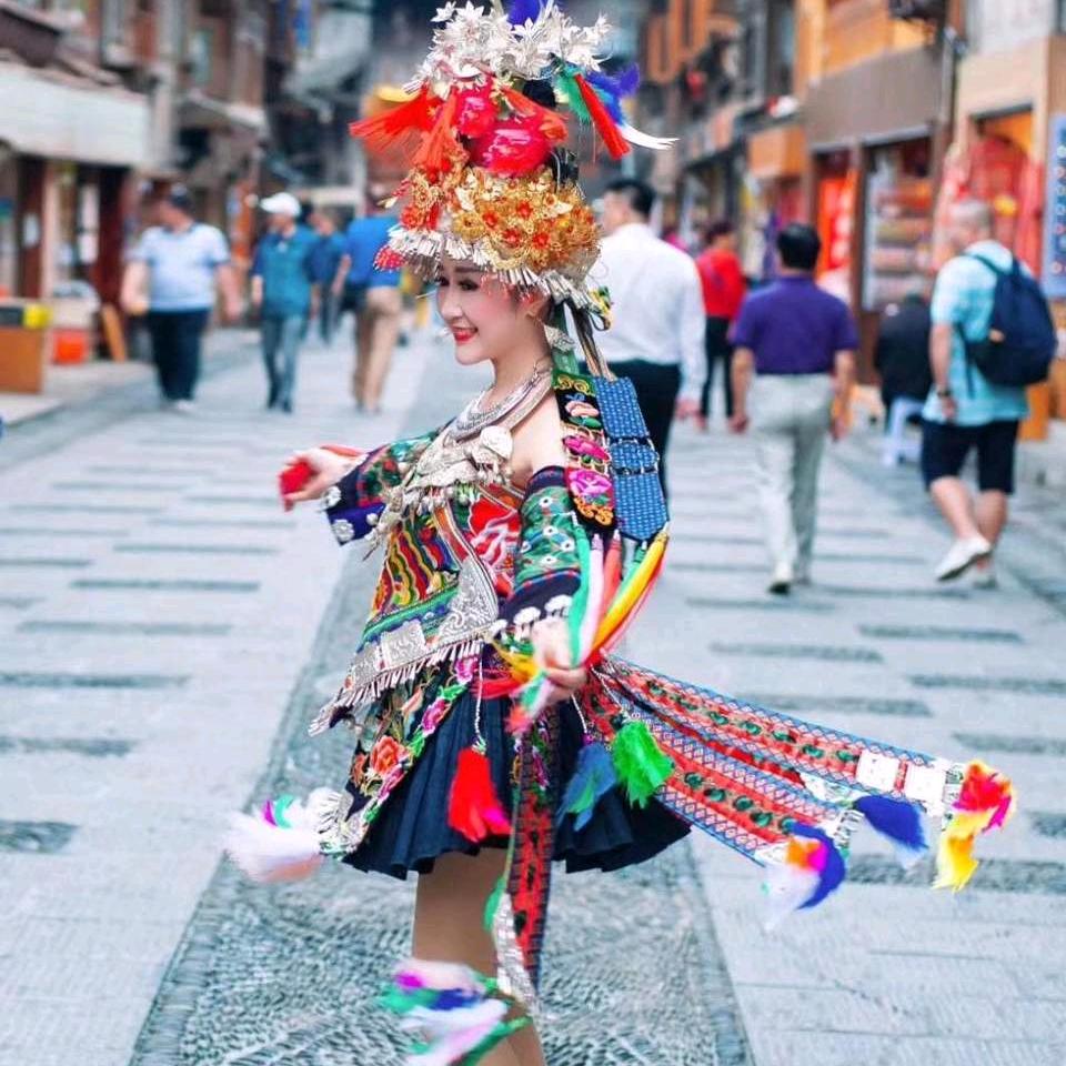 欧博里