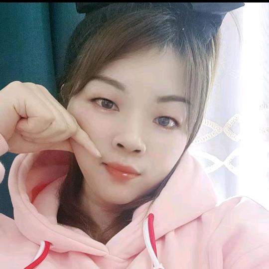 假装🌸小姐姐