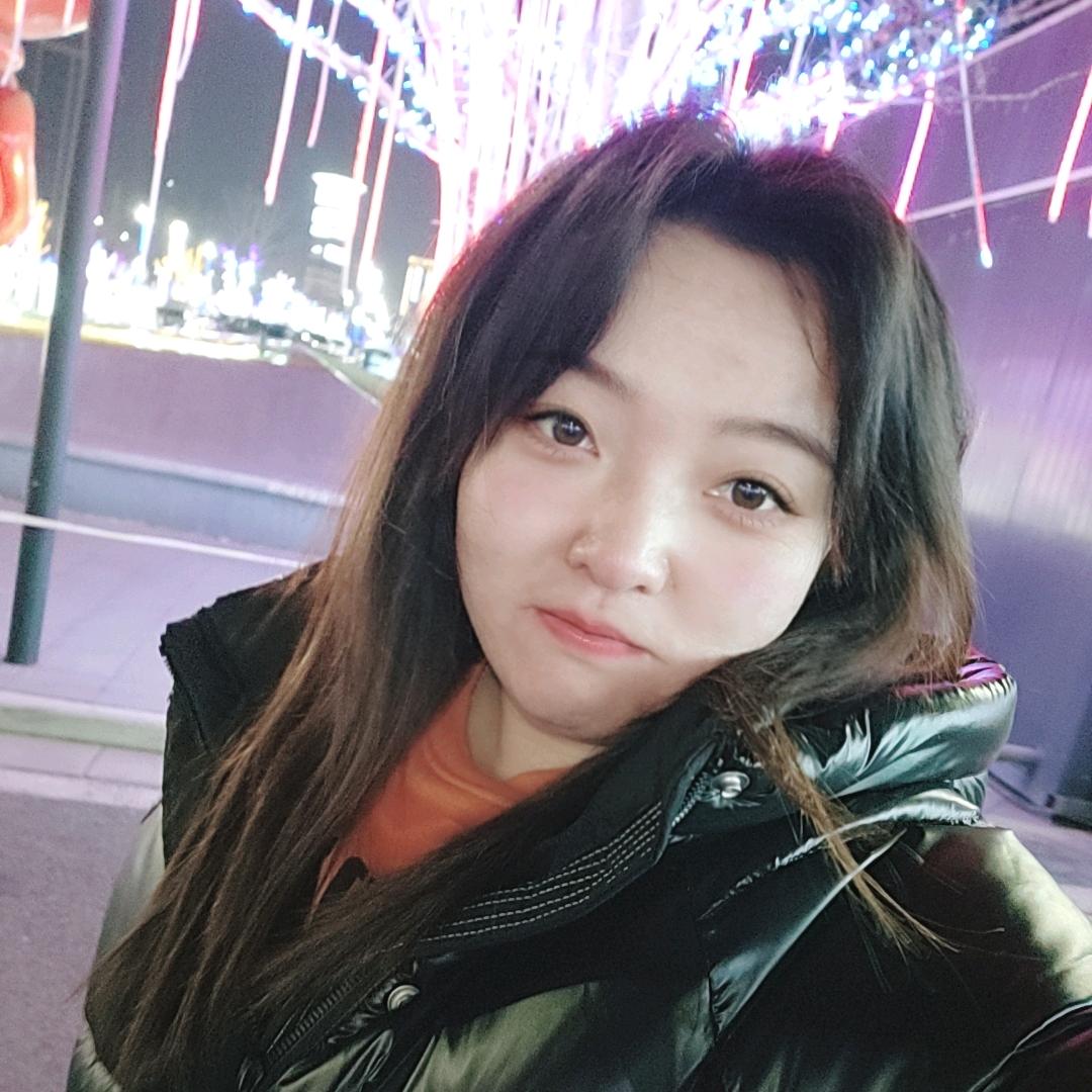 小心心在吃玩乐