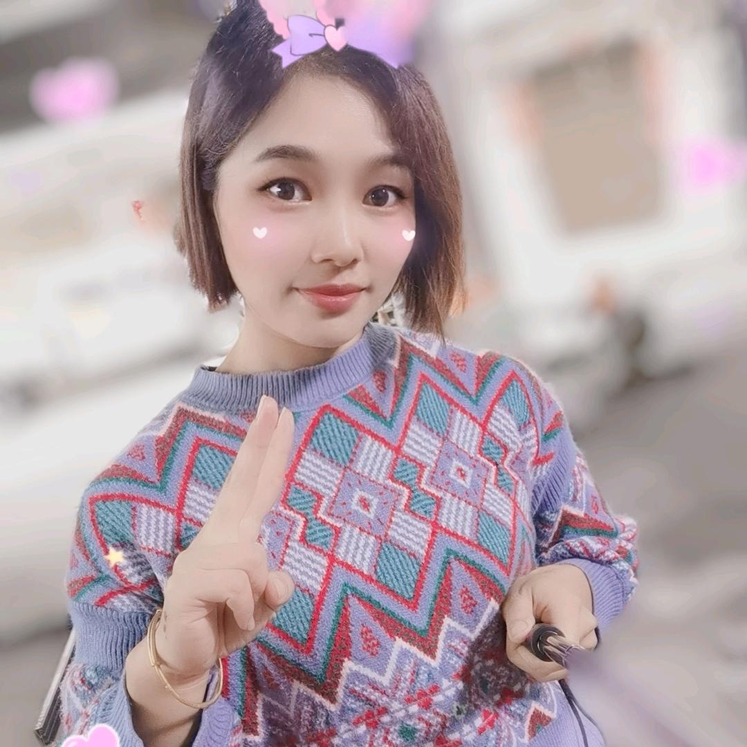 左脸💋明媚（涴市门窗人）