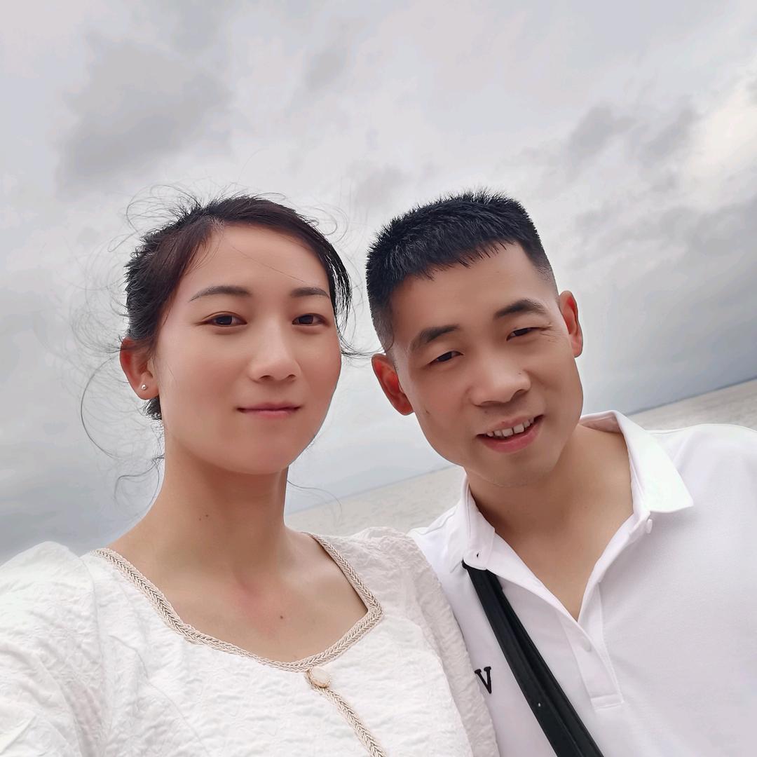 丑丑咸蛋