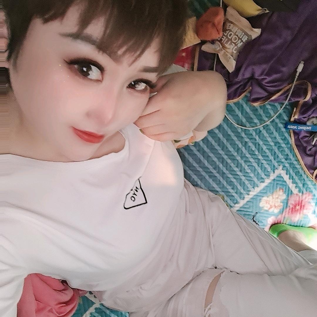 小梅520👄