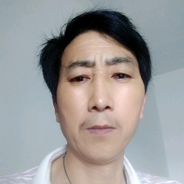 现实晚上七点十分开播