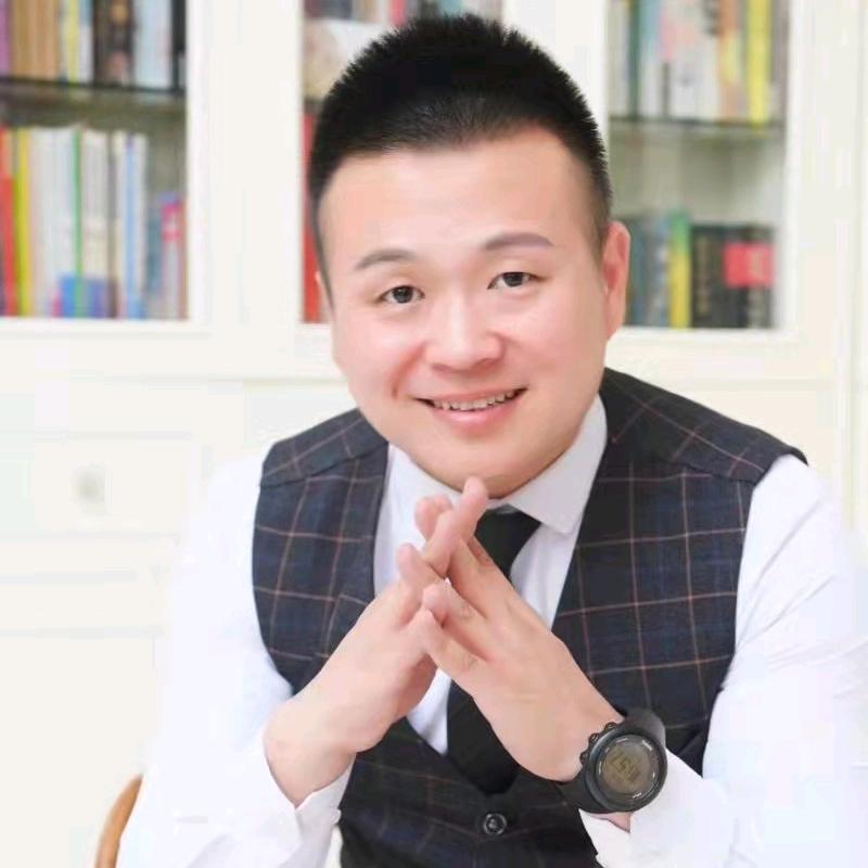 暖暖的巍总
