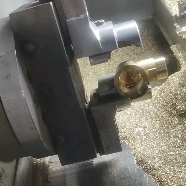 玉环宇宝模具厂