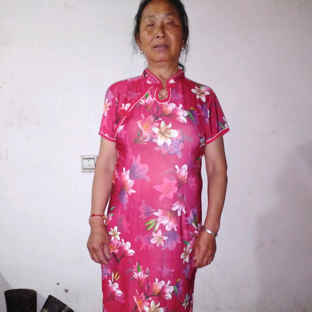 万秀
