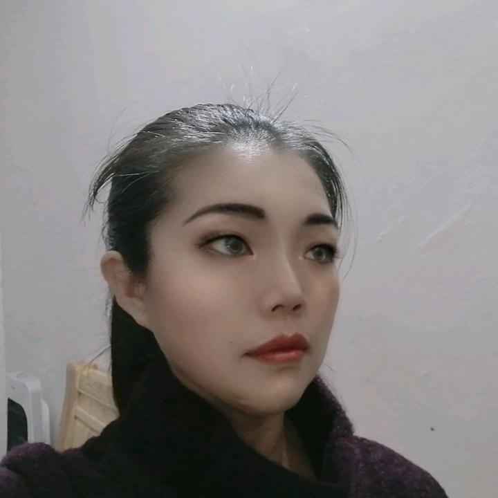 九妹（人生如酒）