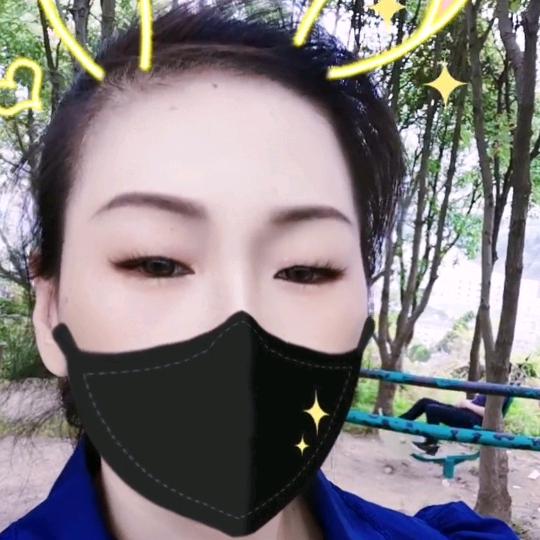 ★★阿逸**