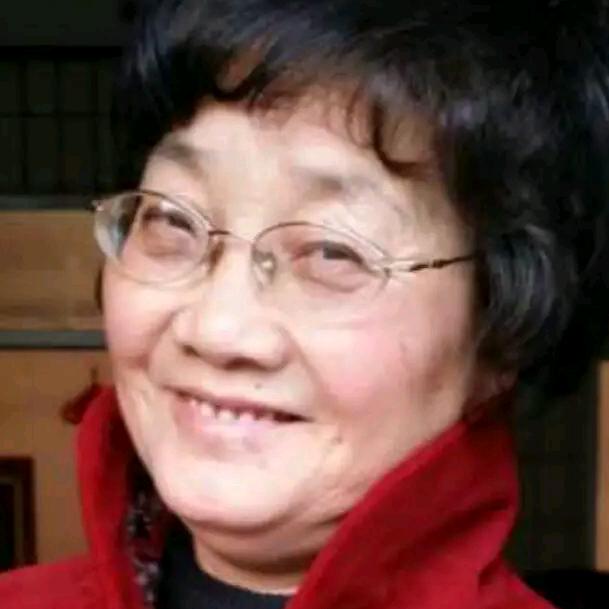成阿姨