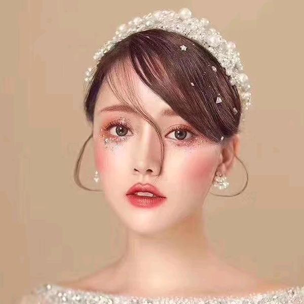新曼化妆美甲