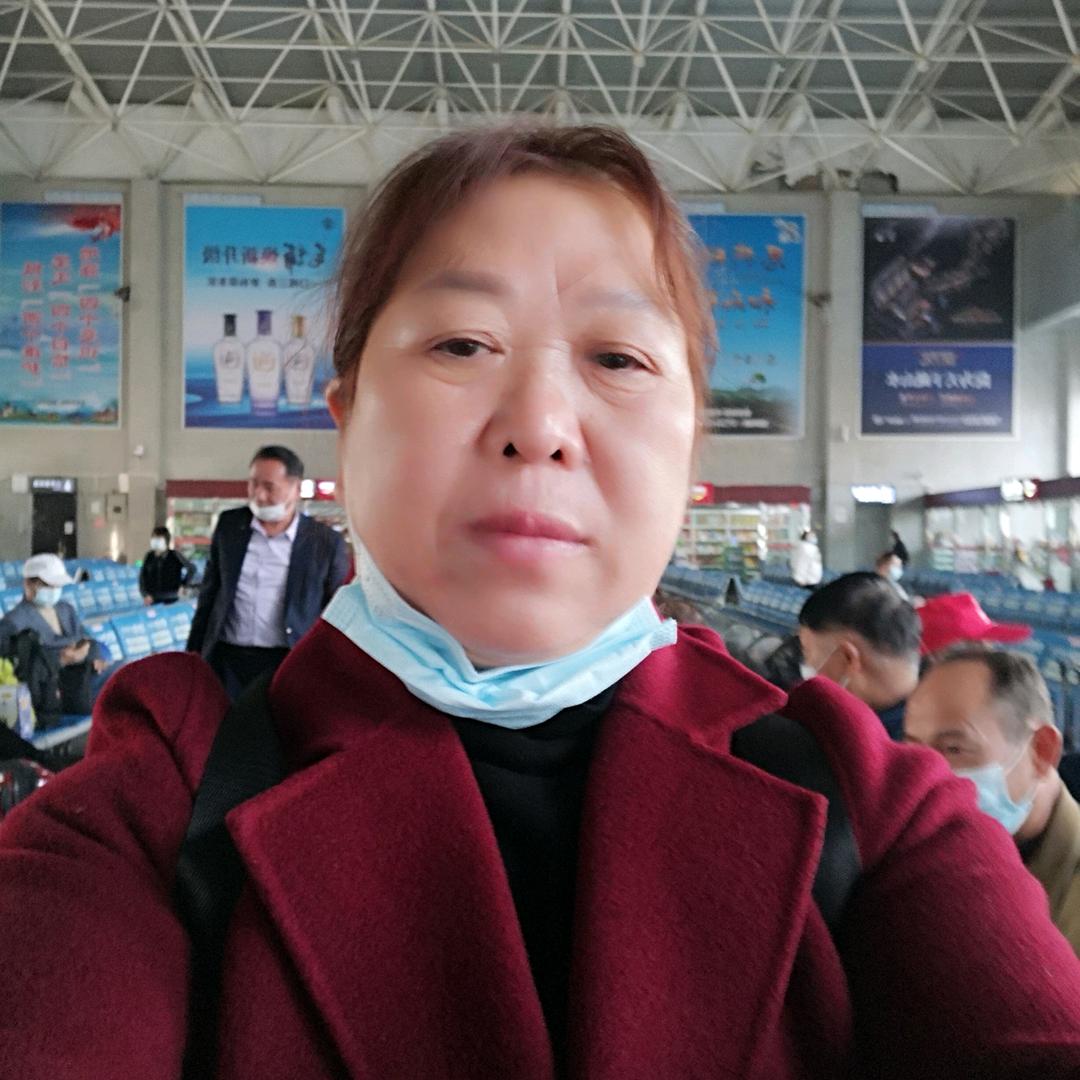 黄阿姨👩👩
