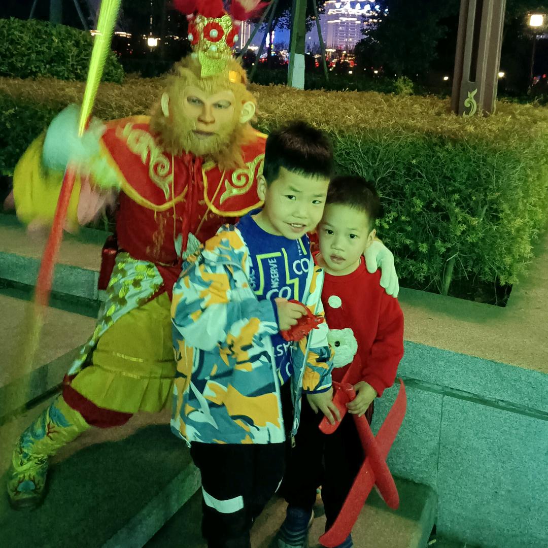 眉山勇胜照明、灯具、铝材批发