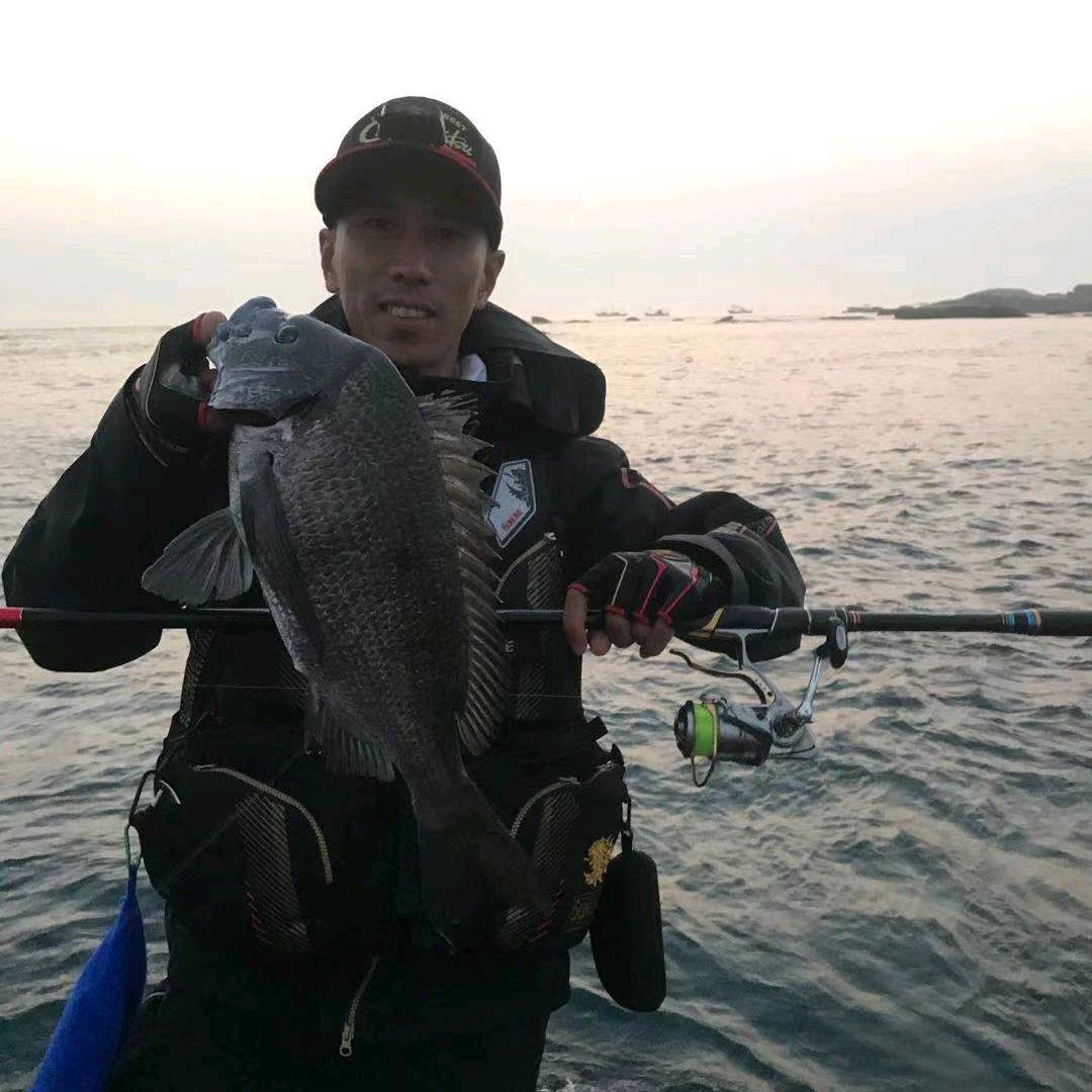 磯舞者、小阿斌