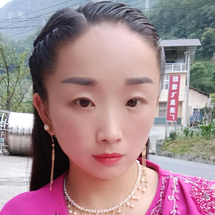 廖冬梅（新塘飞泉白酒）