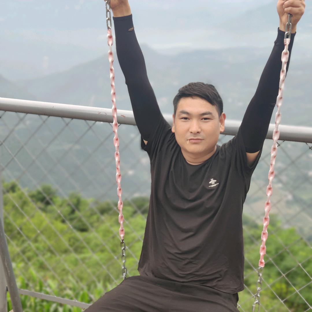 @小李要努力💪