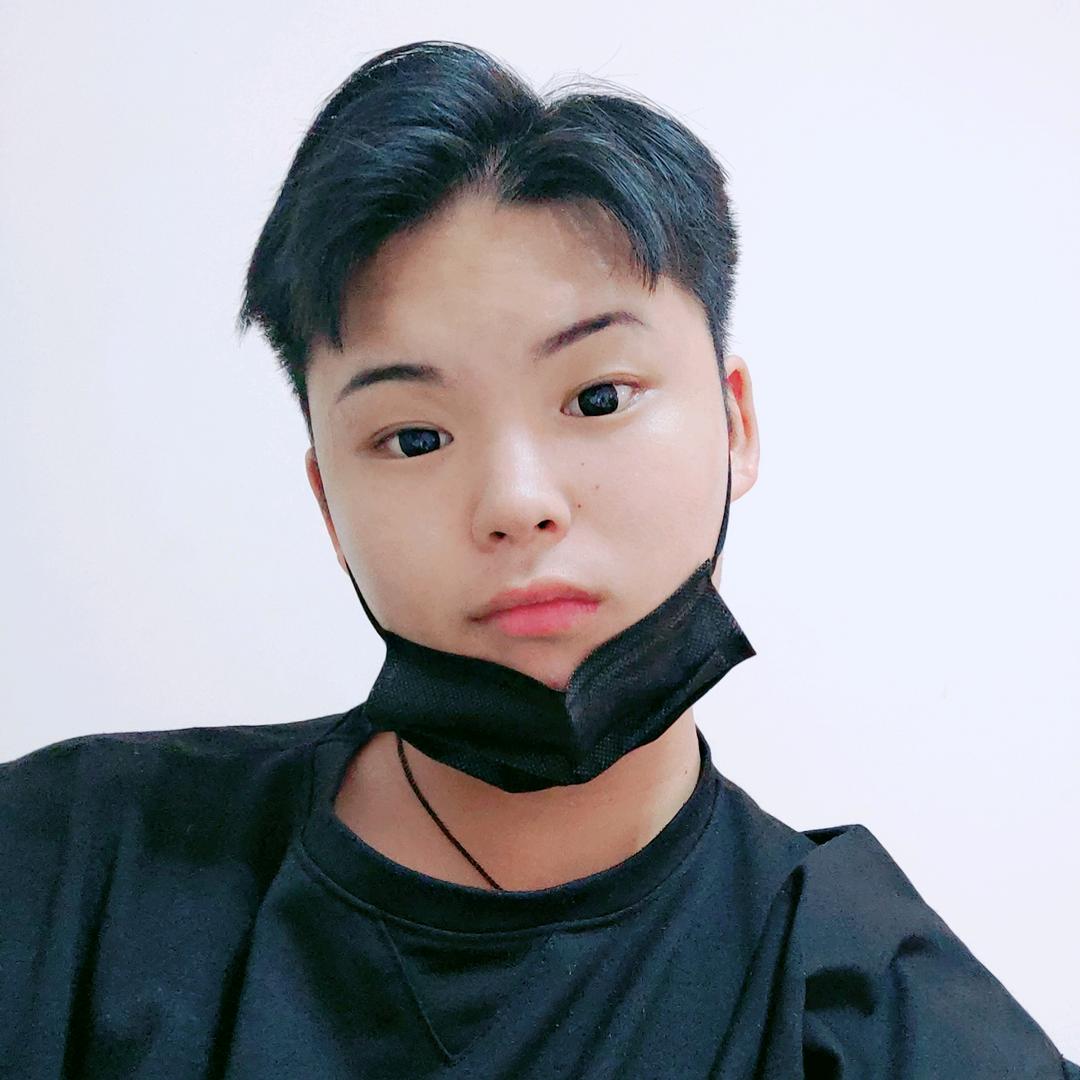 化妆造型师方巍