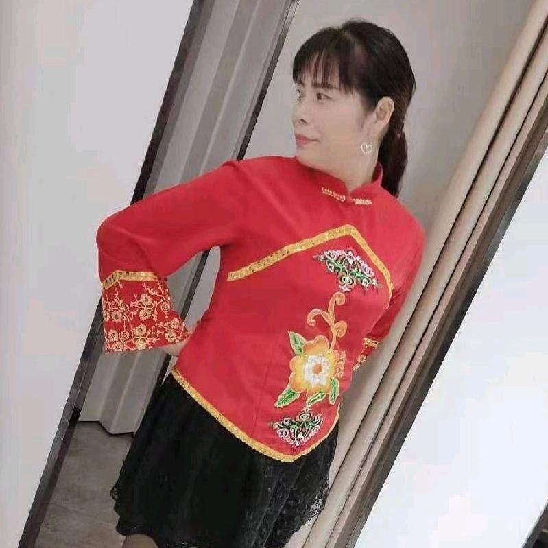 爱跳广场舞珍姐🌹🌹🌹🌹