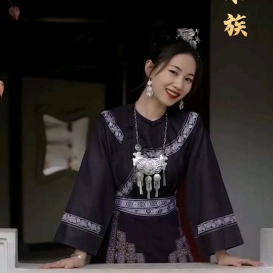 邓藻