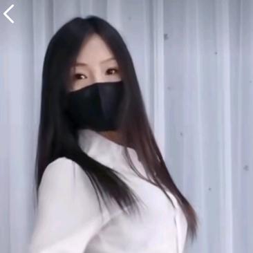 农村女娃