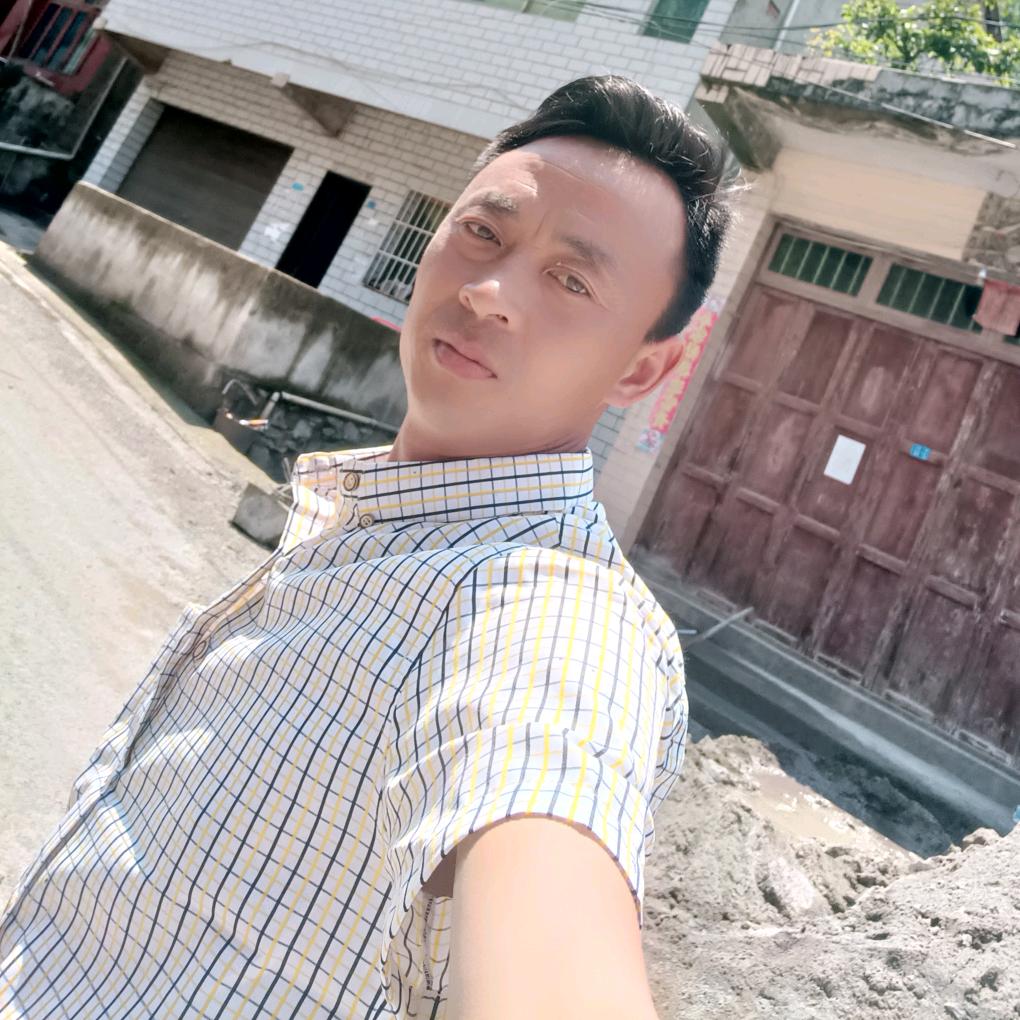 搬砖小张