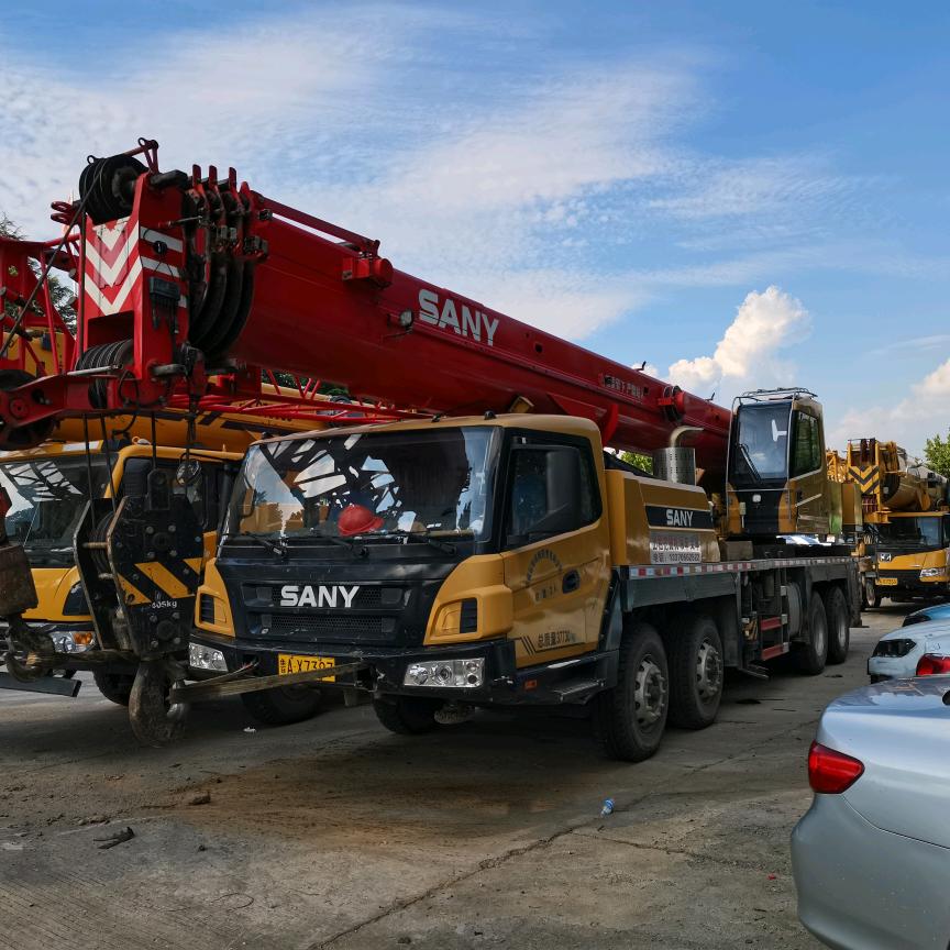 吊车   叉车开心就好