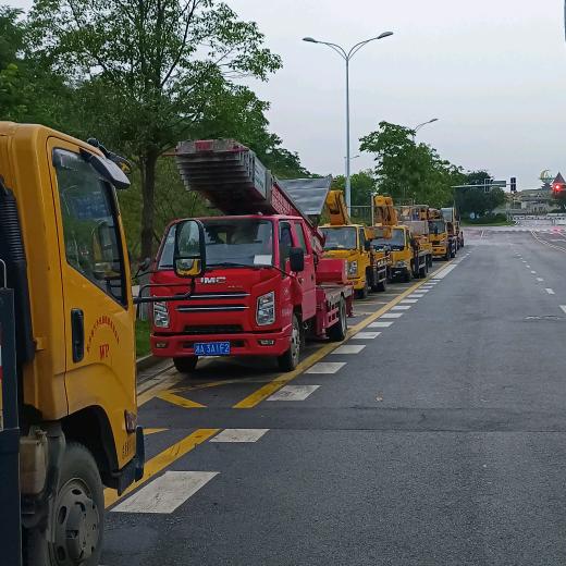 长沙万平云梯搬运车