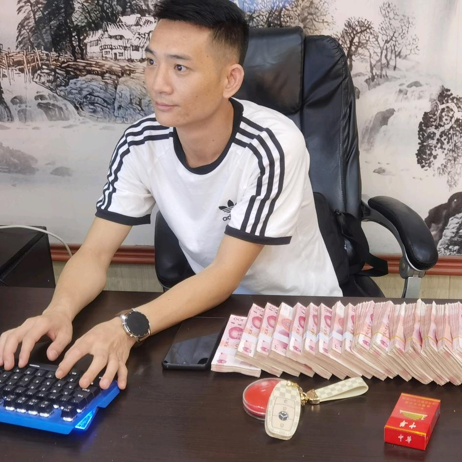 顺品信寄卖行总店（黄安）