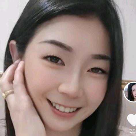自信的女人最美丽