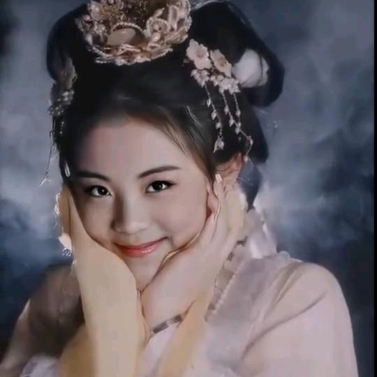 🌴紫荆🌹之冠💖